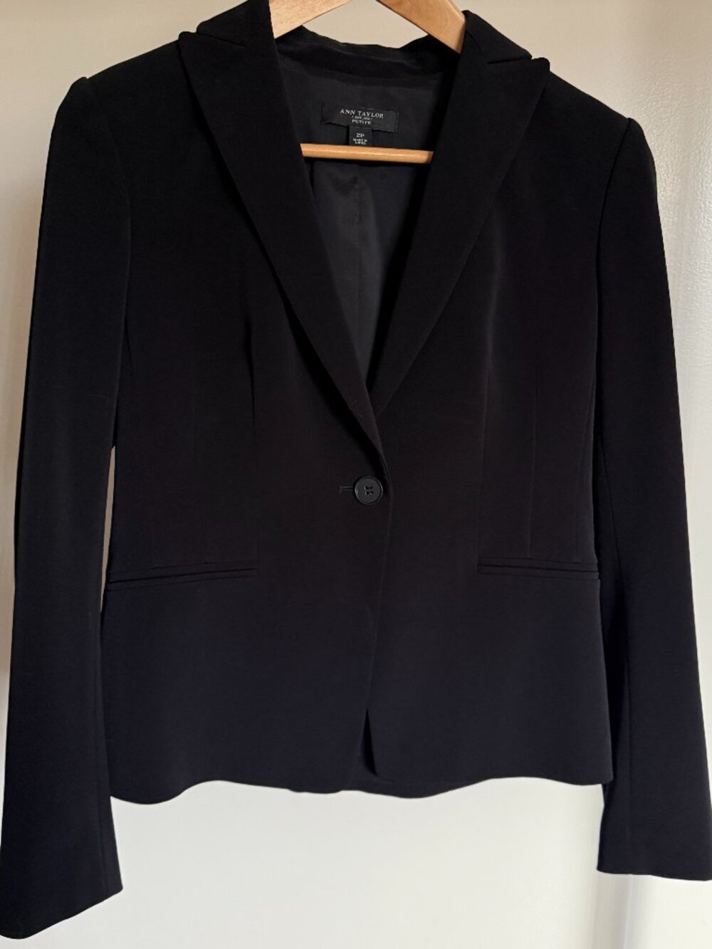 Ann Taylor Blazer